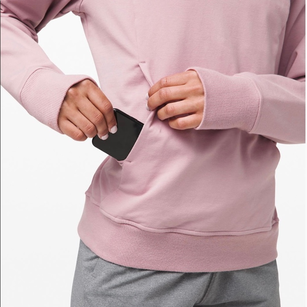 Lululemon • Scuba Pullover in Smoky Blush - Picture 3 of 8